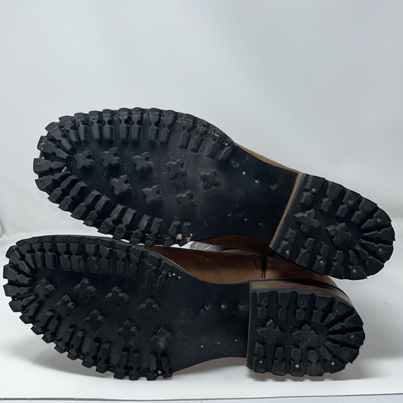 Custom Cowboy Boots - Picture 9 of 12